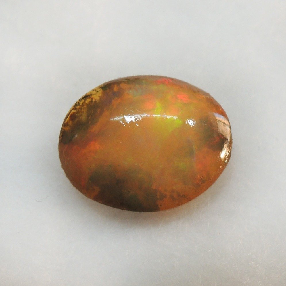 4.28ct (4.70 ratti) oval natural opal KBG-O007