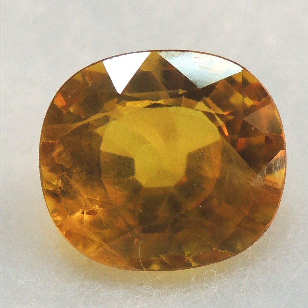 5.35ct oval natural yellow-sapphire (pukhraj) KBG-S014