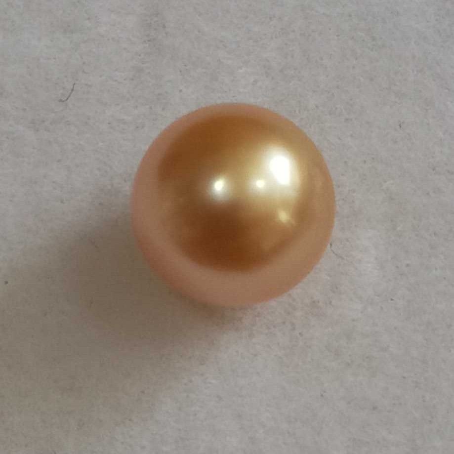 3.57ct round golden pearl-moti