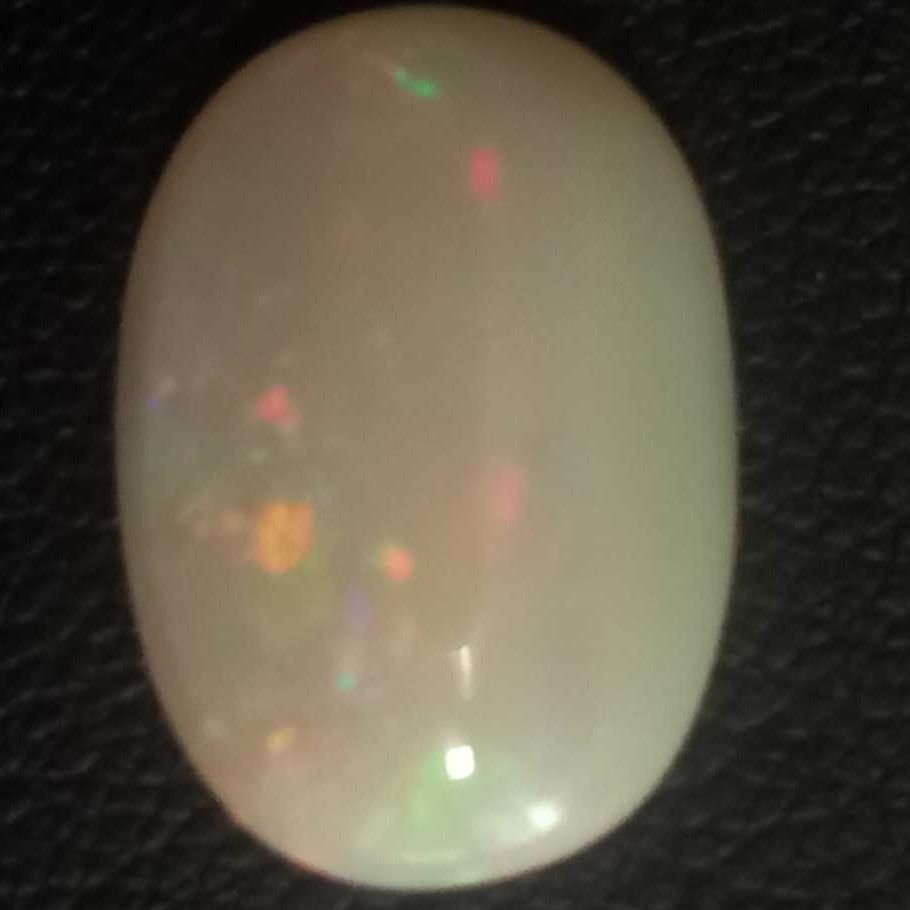 5.01ct oval multicolored opal