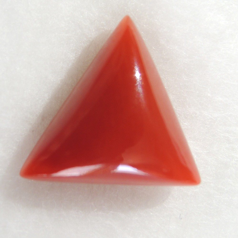 4.11ct triangle natural red-coral (mungaa) KBG-C031